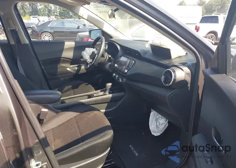 2024 Nissan Kicks Sv z USA, uszkodzony, nr VIN 3N1CP5CV9RL545808